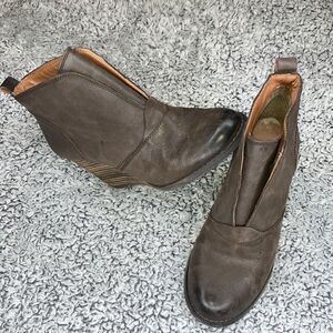 LUCKY BRAND 7.5 Brown Leather Wedge Booties